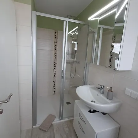 Penthouse Wohlfuehlort Mit Dachterrasse * 바트하르추부르크
