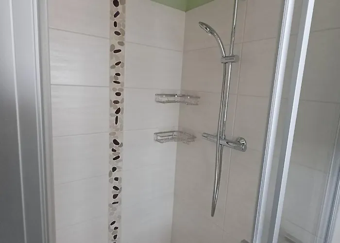 Penthouse Wohlfuehlort Mit Dachterrasse *